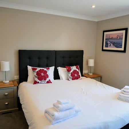 Peartree Serviced Apartments Salisbury Eksteriør bilde