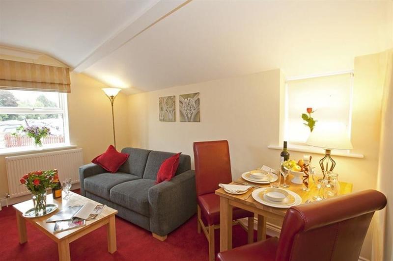 Peartree Serviced Apartments Salisbury Eksteriør bilde