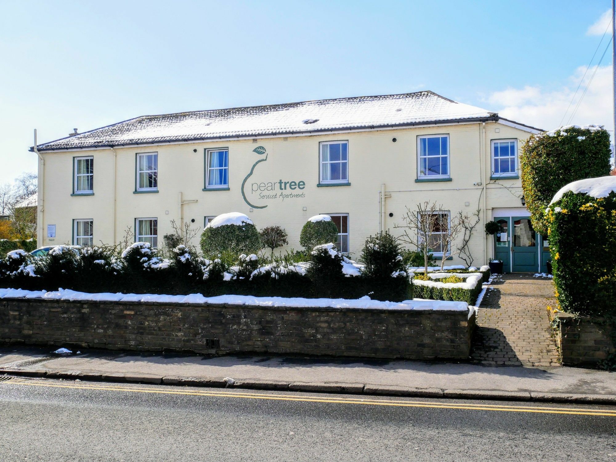 Peartree Serviced Apartments Salisbury Eksteriør bilde